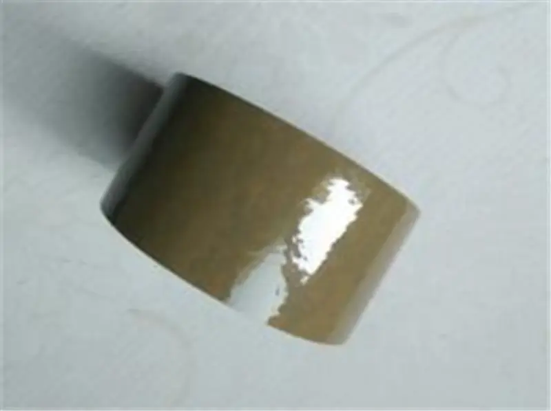 Detailní analýza páskových substrátů a typů lepidel