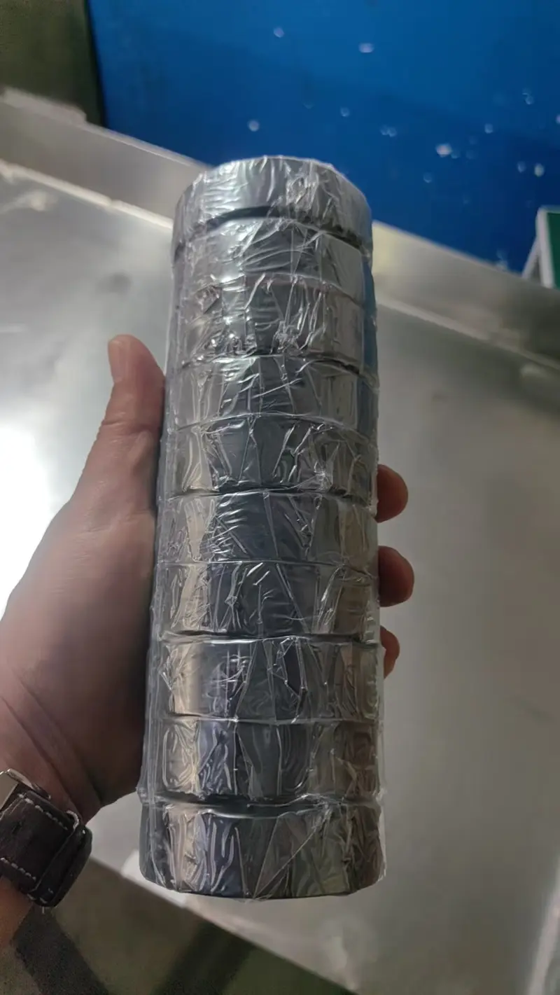 Struktura a hlavní výkonové parametry materiálů samolepicích etiket